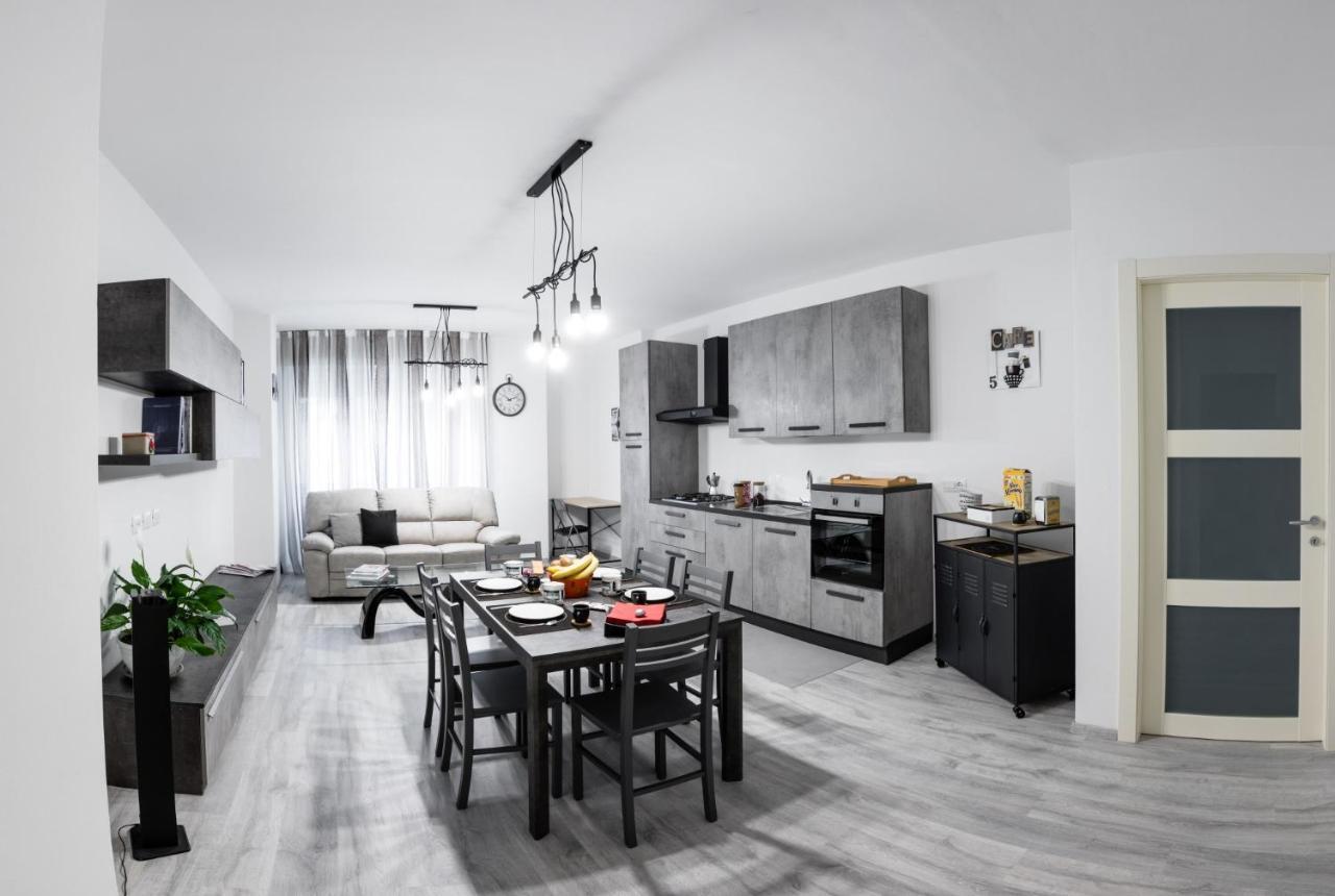 B&B Dal Moro Sondrio Exteriér fotografie